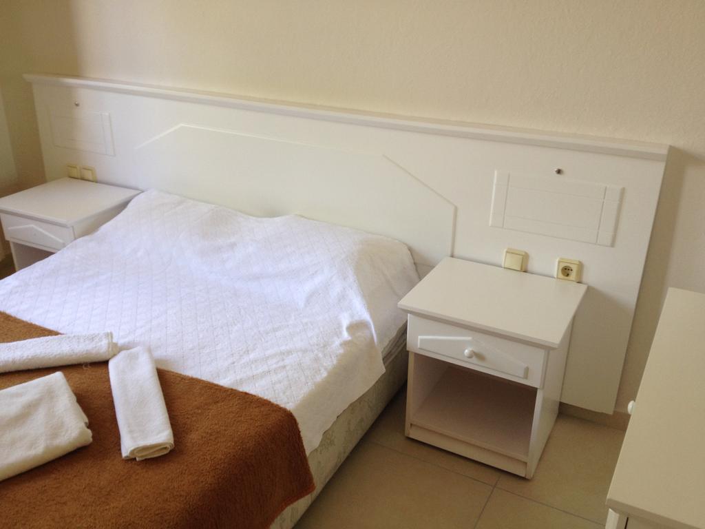 אולודניץ Gorkem Hotel & Apartments מראה חיצוני תמונה
