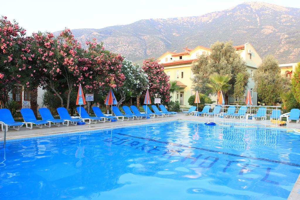 אולודניץ Gorkem Hotel & Apartments מראה חיצוני תמונה